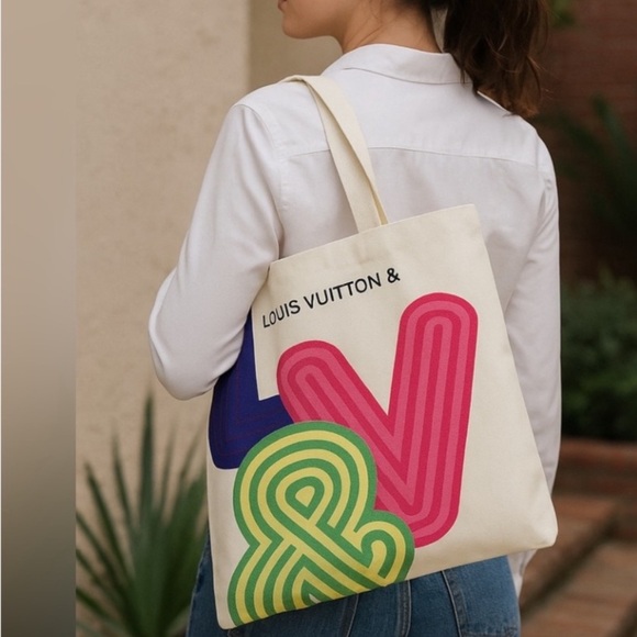 Louis Vuitton Multicolor Logo Canvas Tote Bag – Rare VIP Gift, New Sealed - Picture 1 of 5